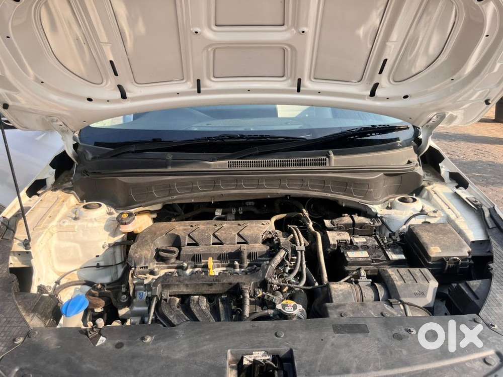 Kia Seltos 2022 Petrol 27500 Km Driven