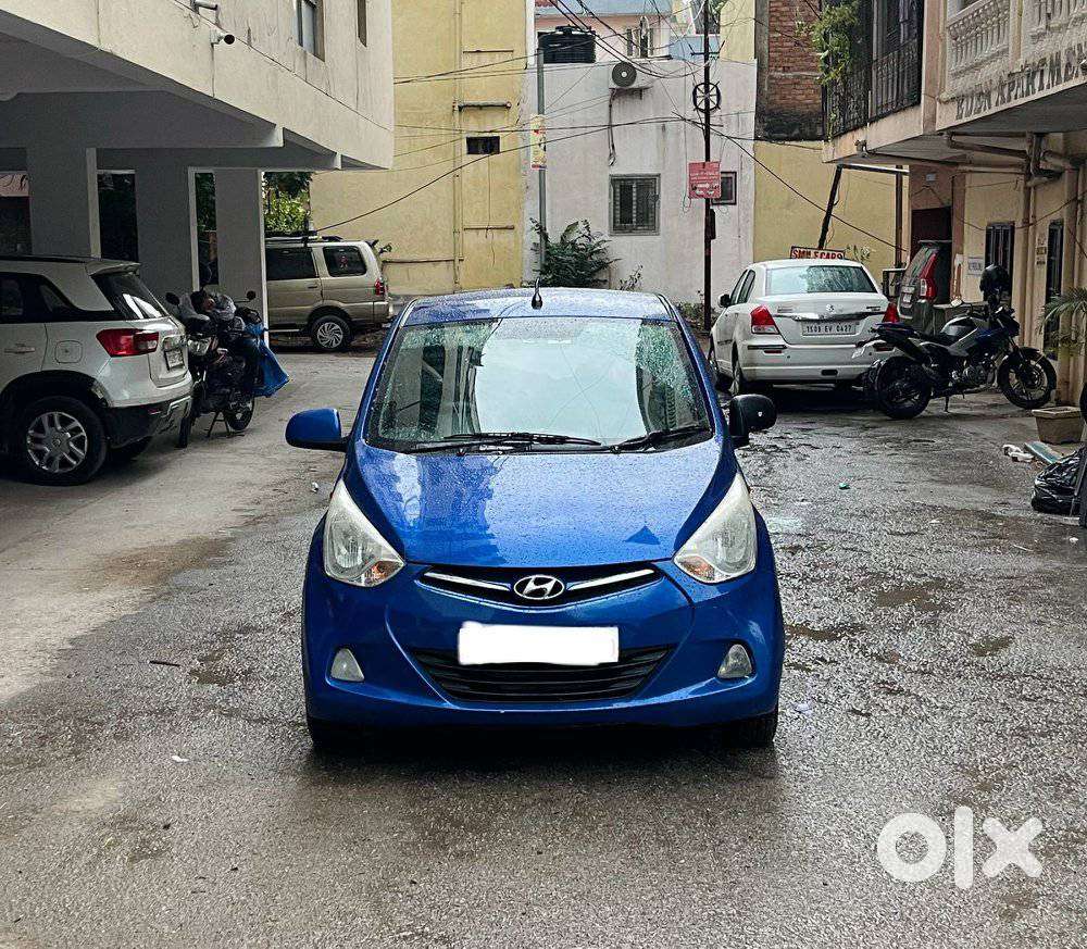 Hyundai Eon Sportz, 2013, Petrol