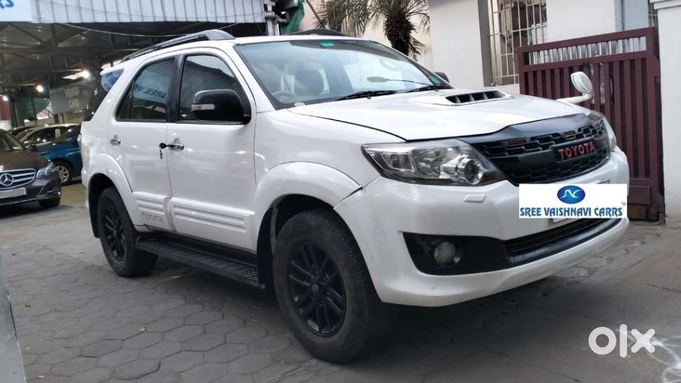Toyota Fortuner 3.0 4x4 Manual, 2013, Diesel