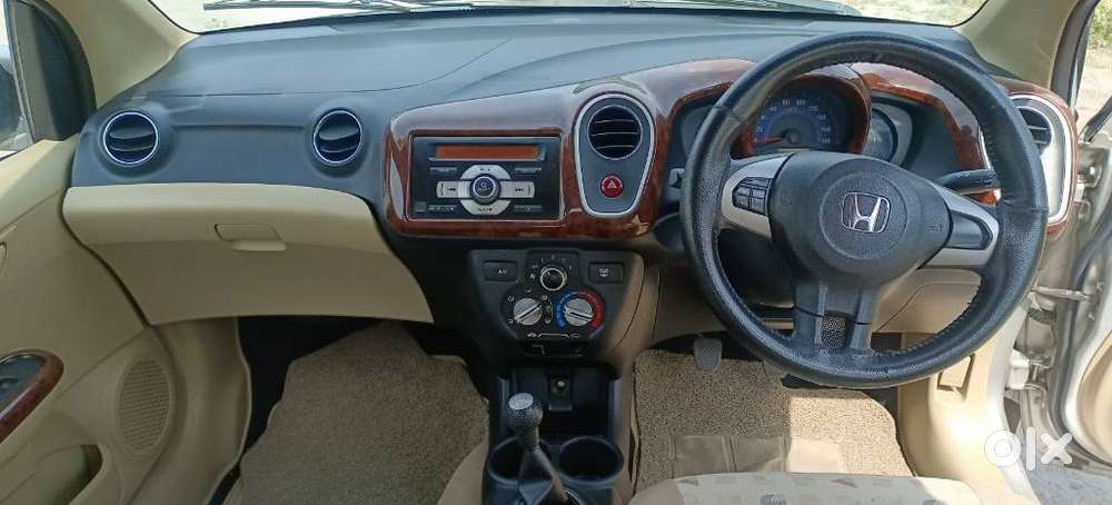 Honda Mobilio 1.5 S I-vtec Mt, 2015, Petrol