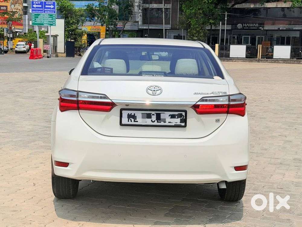 Toyota Corolla Altis 2013-2017 G At, 2017, Petrol
