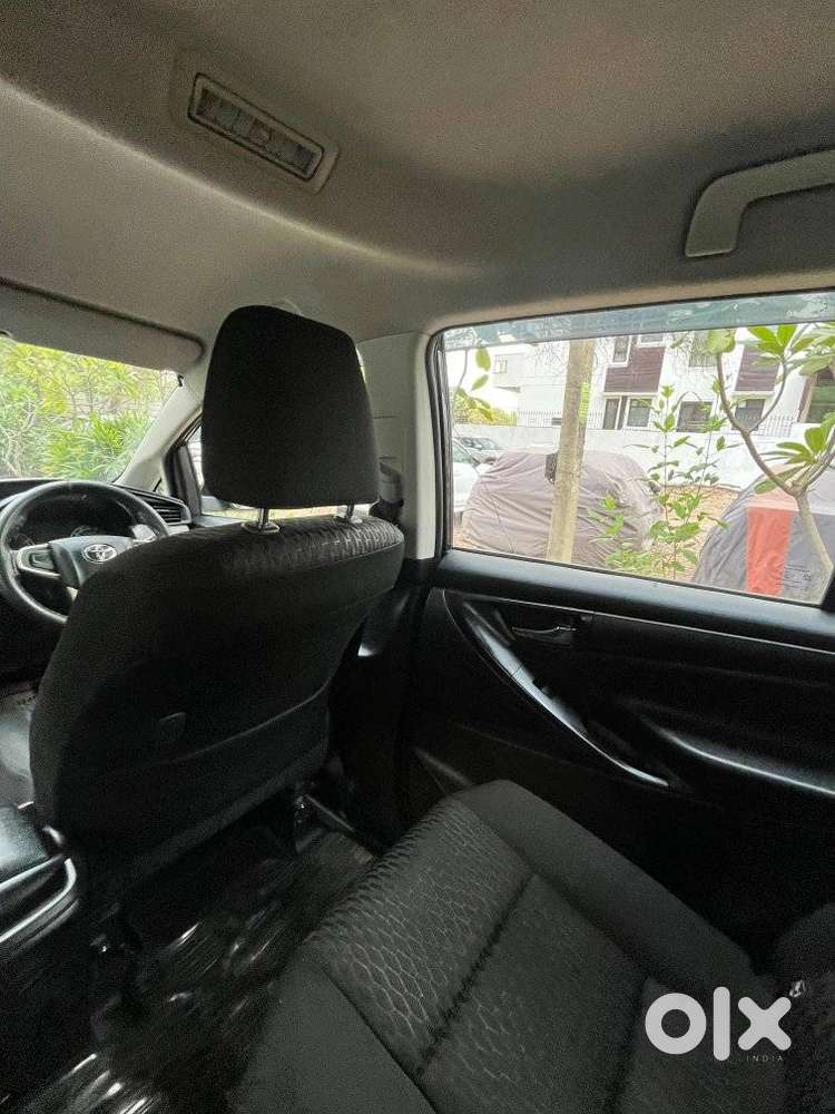 Toyota Innova Crysta 2.8 Gx At, 2018, Petrol