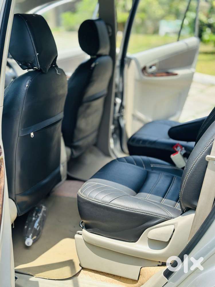 Toyota Innova 2.5 V 7 Str, 2012, Diesel