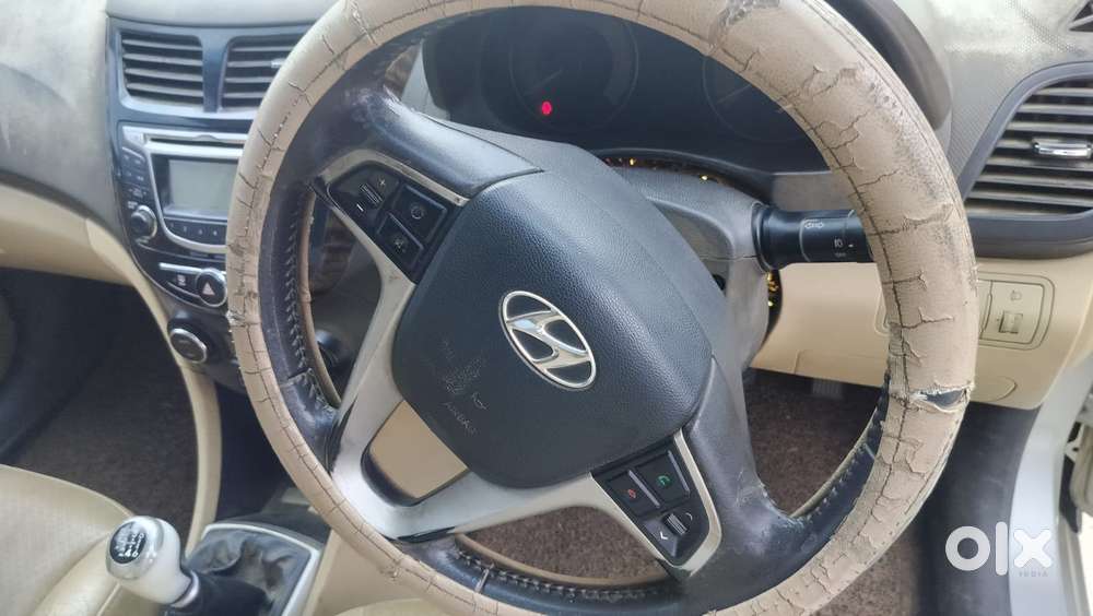 Hyundai Verna 1.6 Sx Crdi (o), 2013