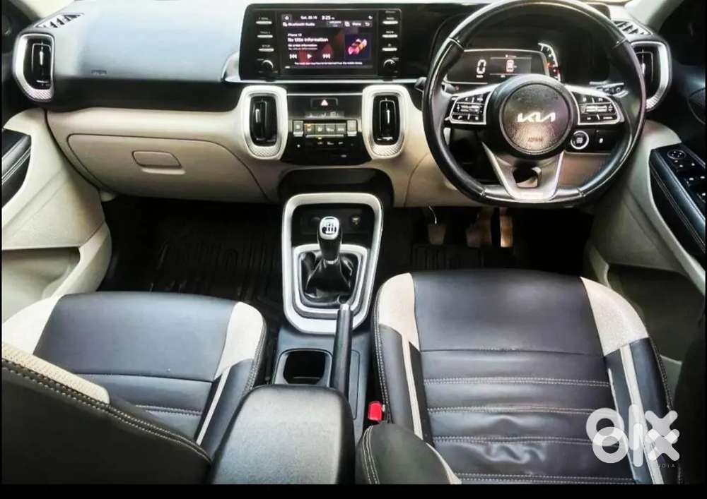 Kia Sonet Htx Diesel Manual Sunroof Model 2023 Urgent Sell