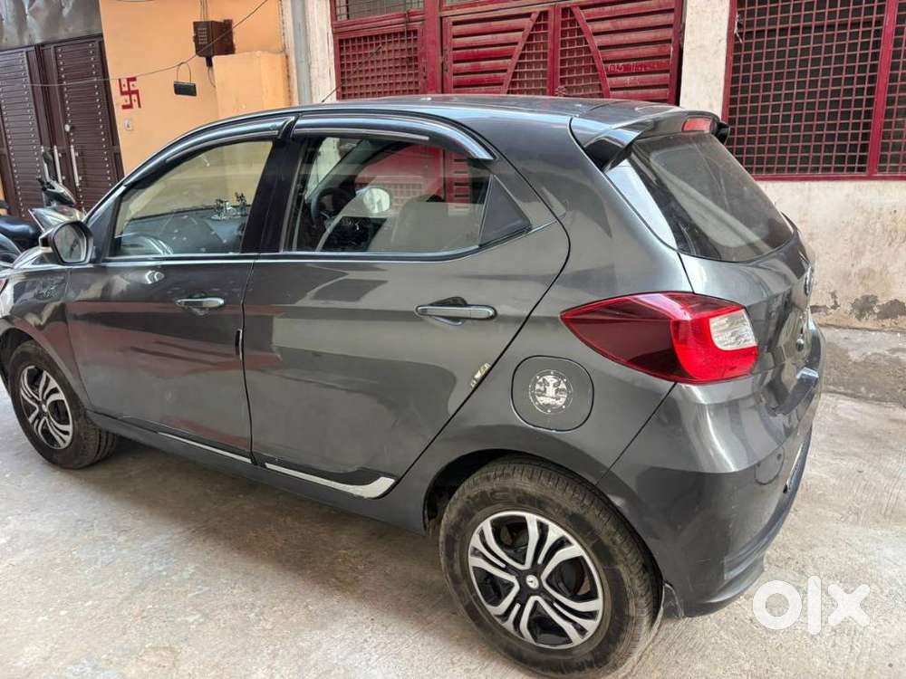 Tata Tiago 1.2 Revotron Xt Cng, 2023, Cng & Hybrids