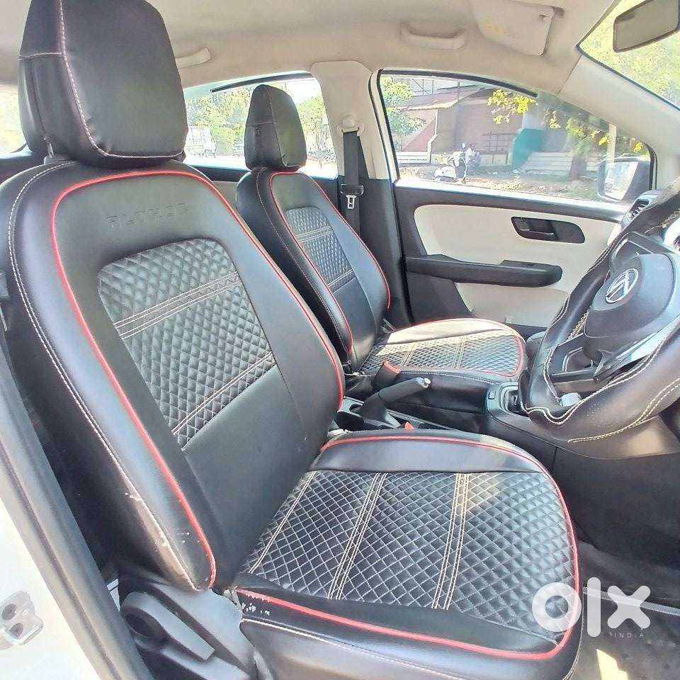 Tata Altroz, 2022, Petrol