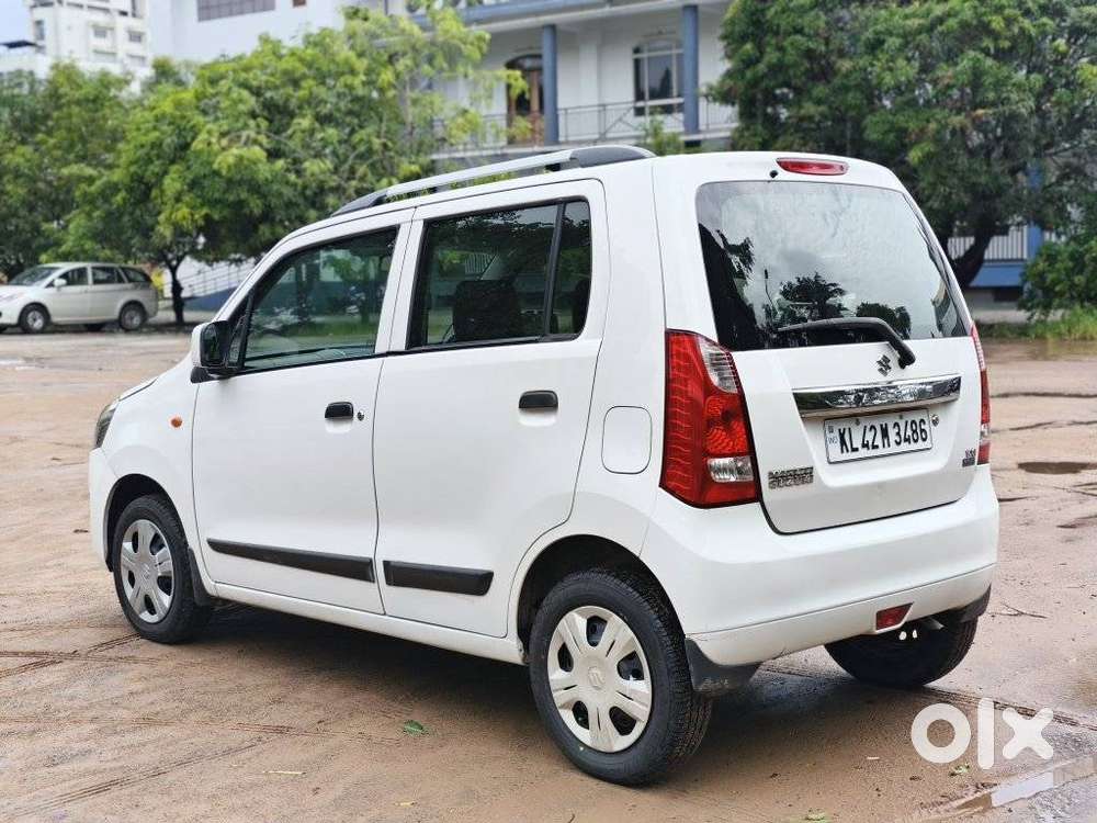 Maruti Suzuki Wagon R Vxi Amt Opt, 2016, Petrol