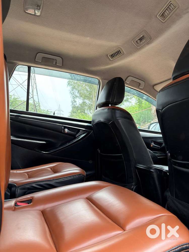 Toyota Innova Crysta 2.4 Gx Mt, 2018, Diesel