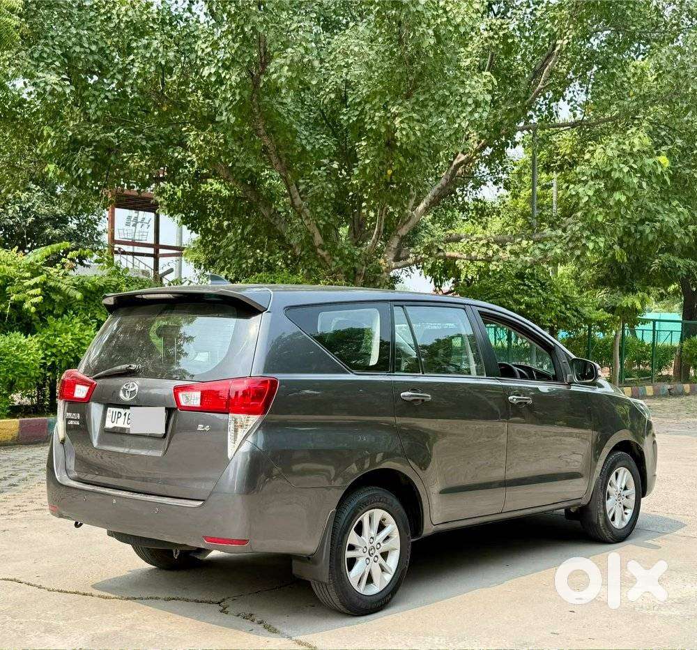 Toyota Innova Crysta 2.4 G Mt, 2017, Diesel
