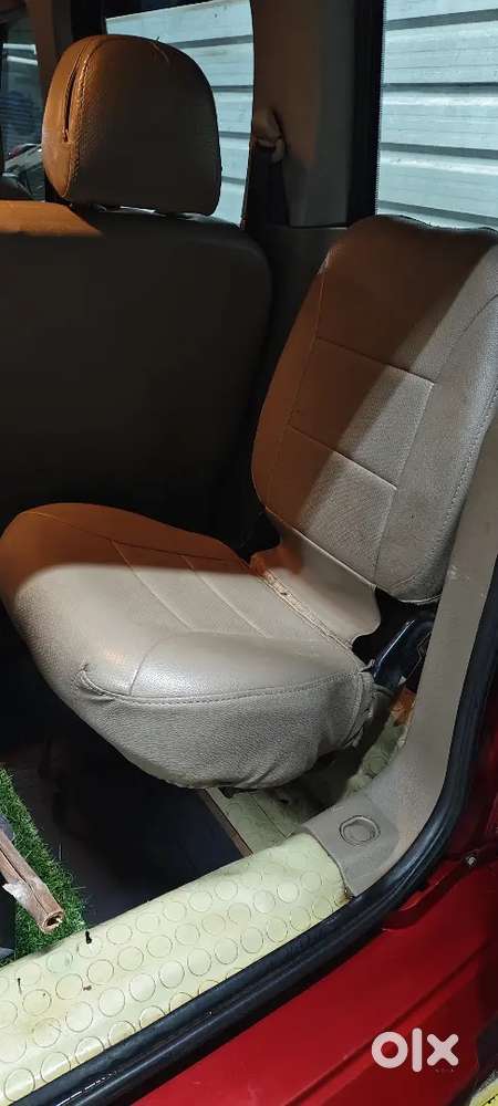 Mahindra Tuv 300 2017 Diesel 274900 Km Driven