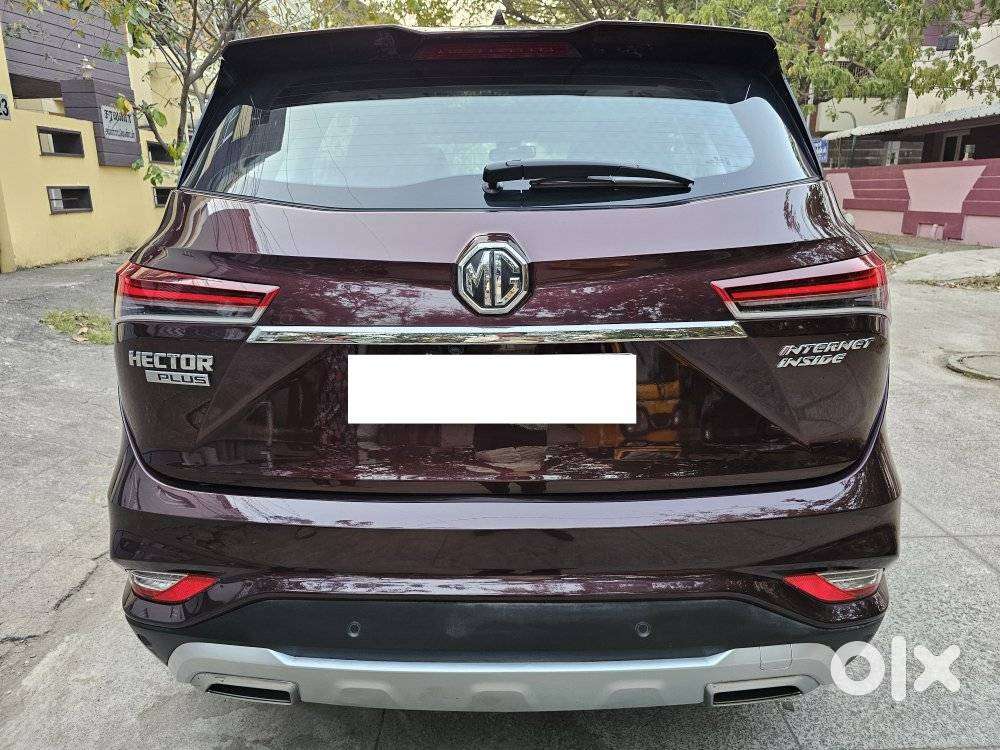 Mg Hector Plus Sharp Pro 1.5 Turbo Petrol Cvt 6 Str Dual Tone, 2022,..