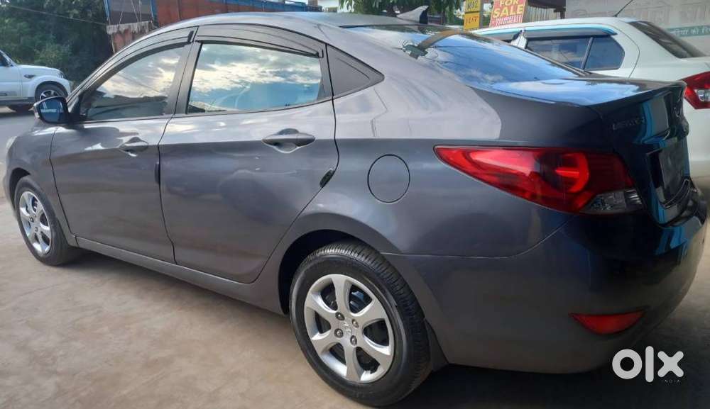 Hyundai Verna Hyundai-verna-2015-2016-1.6-crdi-s, 2015, Diesel