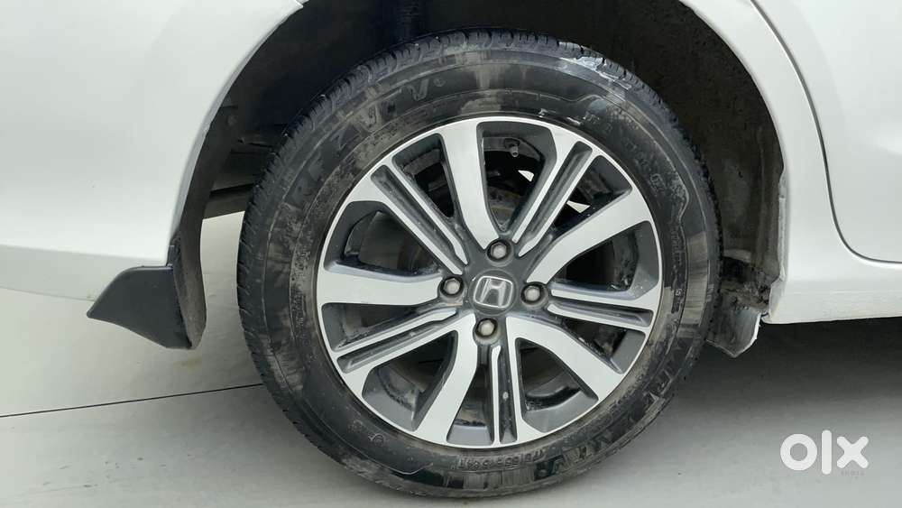 Honda Amaze Vx 1.2 Petrol Cvt, 2022, Petrol