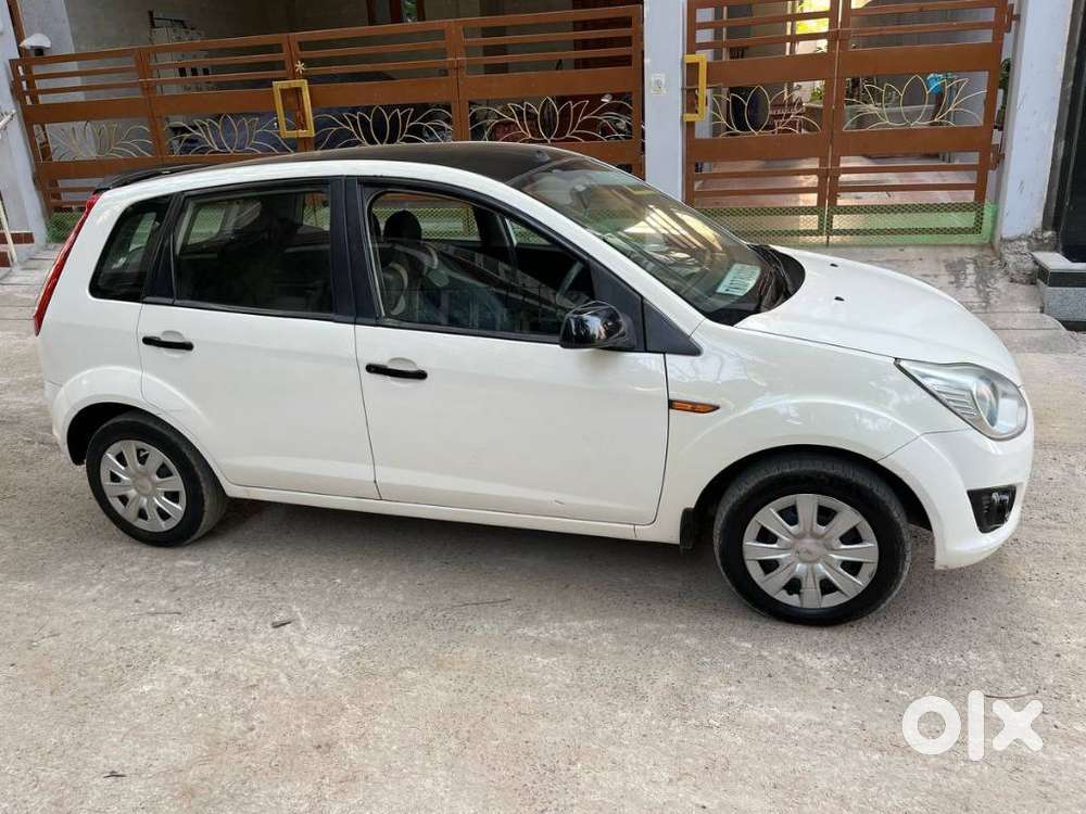 Ford Figo 1.5d Titanium Sports Pack, 2013, Diesel