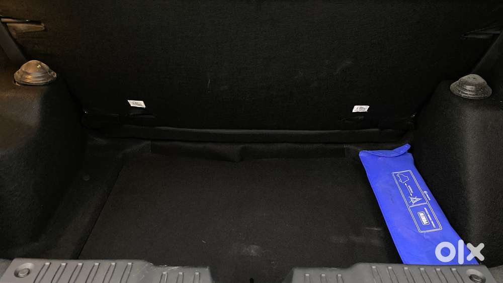 Tata Altroz Xz Plus I-turbo (s), 2023, Petrol