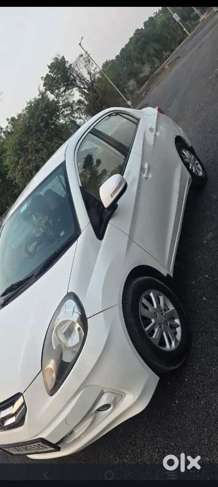 Honda Amaze 2nd Gen 2014 Diesel 95989 Km Driven