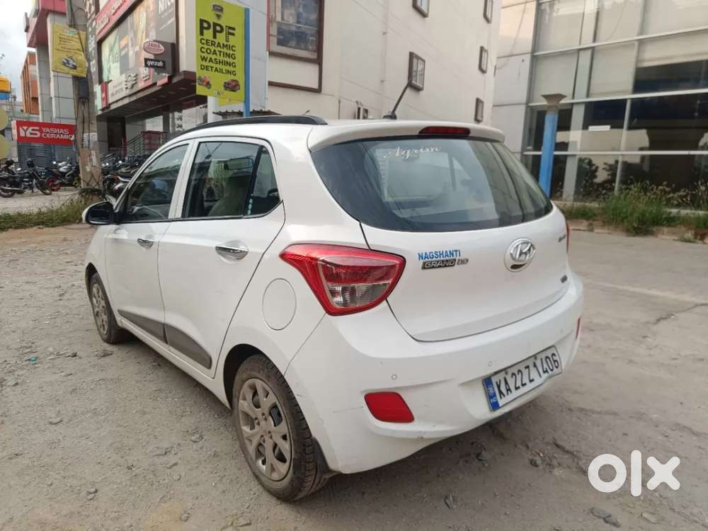 Hyundai Grand I10 Sportz Option, 2013, Petrol