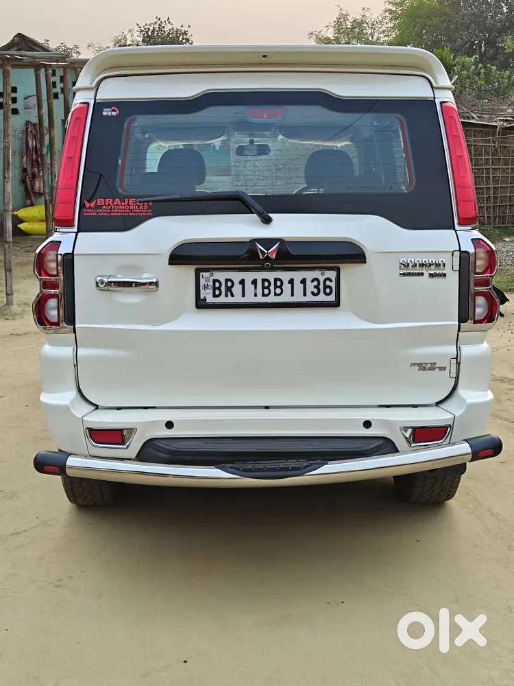 Mahindra Scorpio Classic S11 2022 Diesel 76500 Km Driven