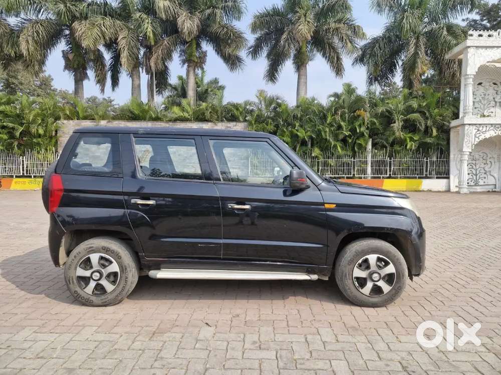 Mahindra Tuv 300 2016