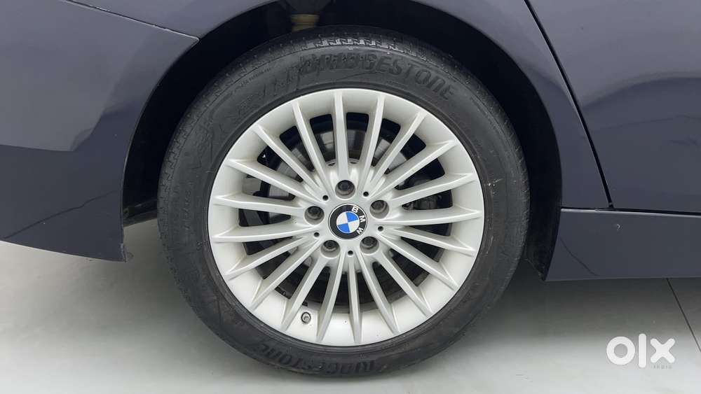 Bmw 3 Series 2.0 320i Luxury Line, 2016, Petrol