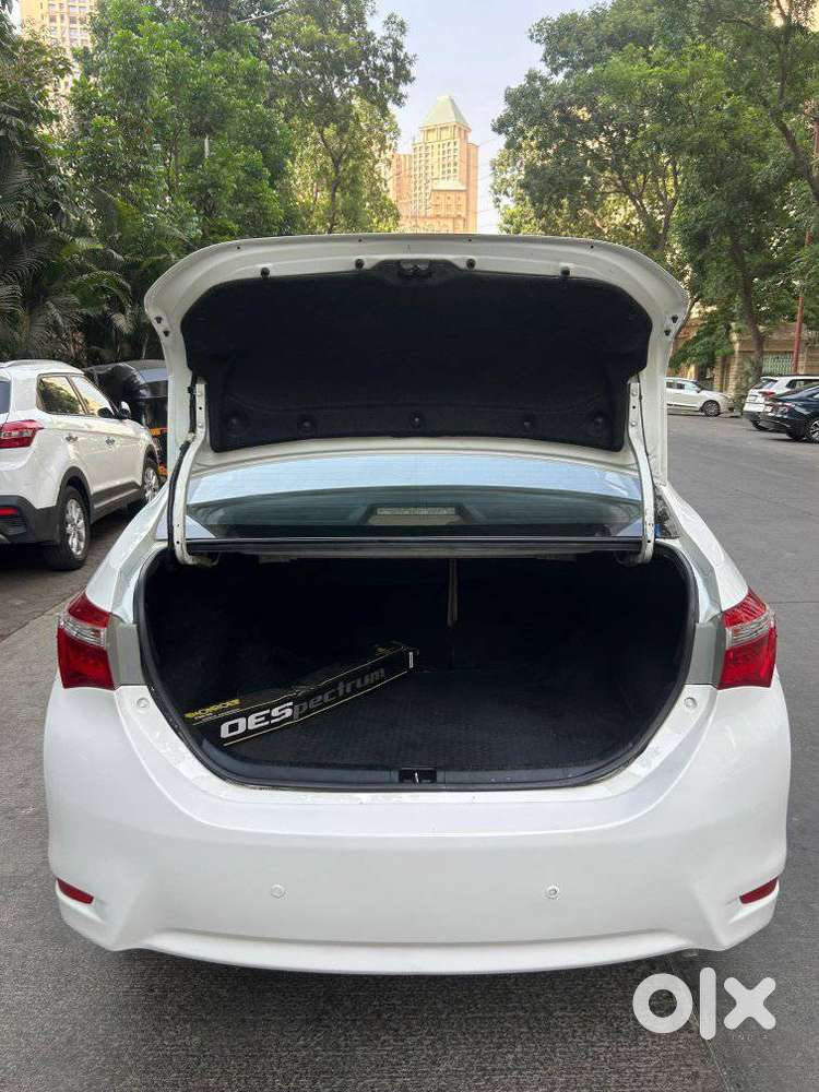 Toyota Corolla Altis 1.8 Vl, 2015, Petrol