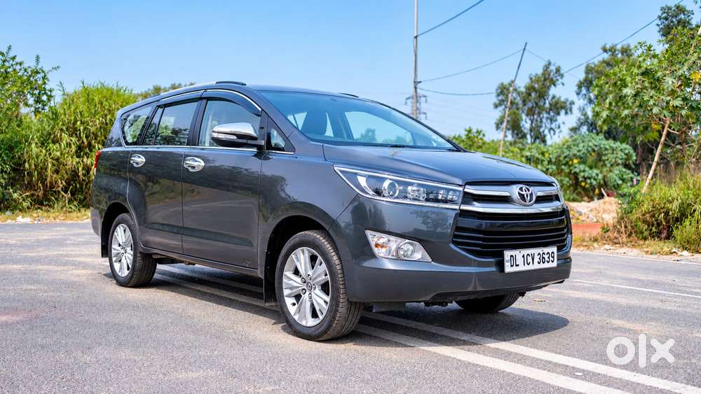 Toyota Innova Crysta 2.7 Zx At, 2016, Petrol