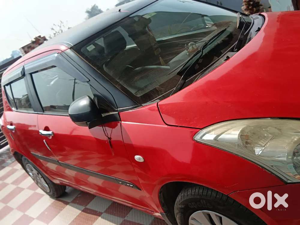 Maruti Suzuki Swift 2017 Petrol 75531 Km Driven