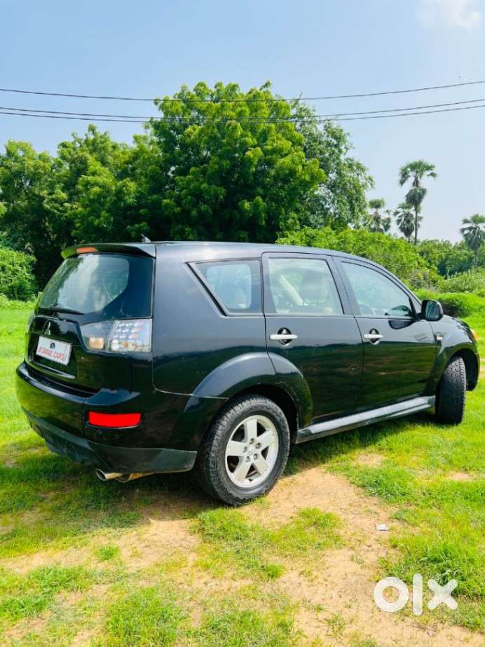 Mitsubishi Outlander 2.4 Mivec, 2009, Petrol