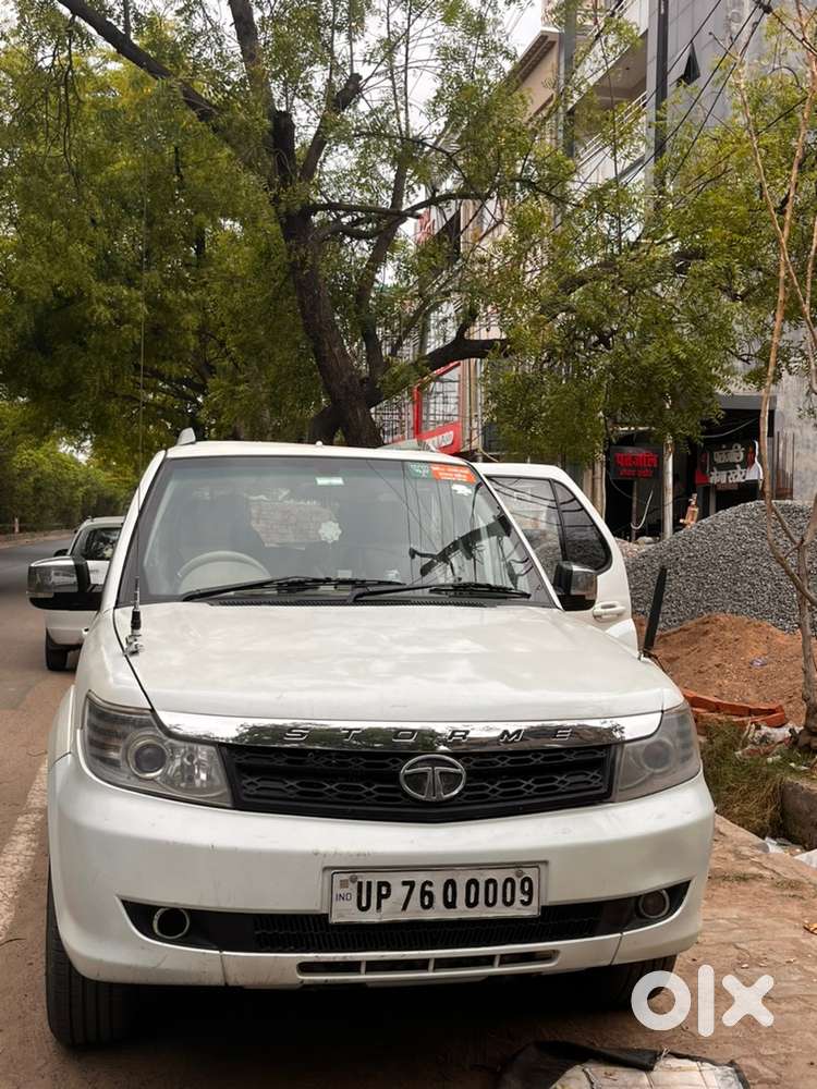 2013 Tata Safari Storme