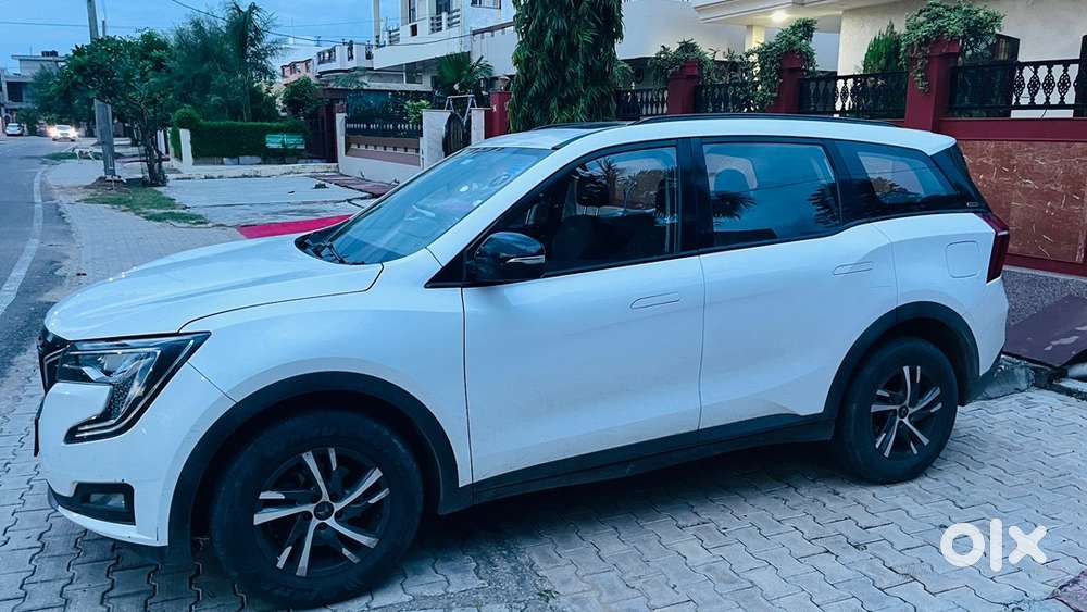 Mahindra Xuv700 Petrol 2022