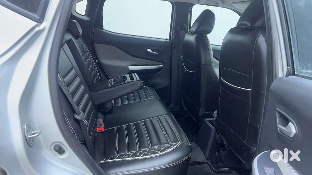 Nissan Magnite 1.0 Xv, 2022, Petrol