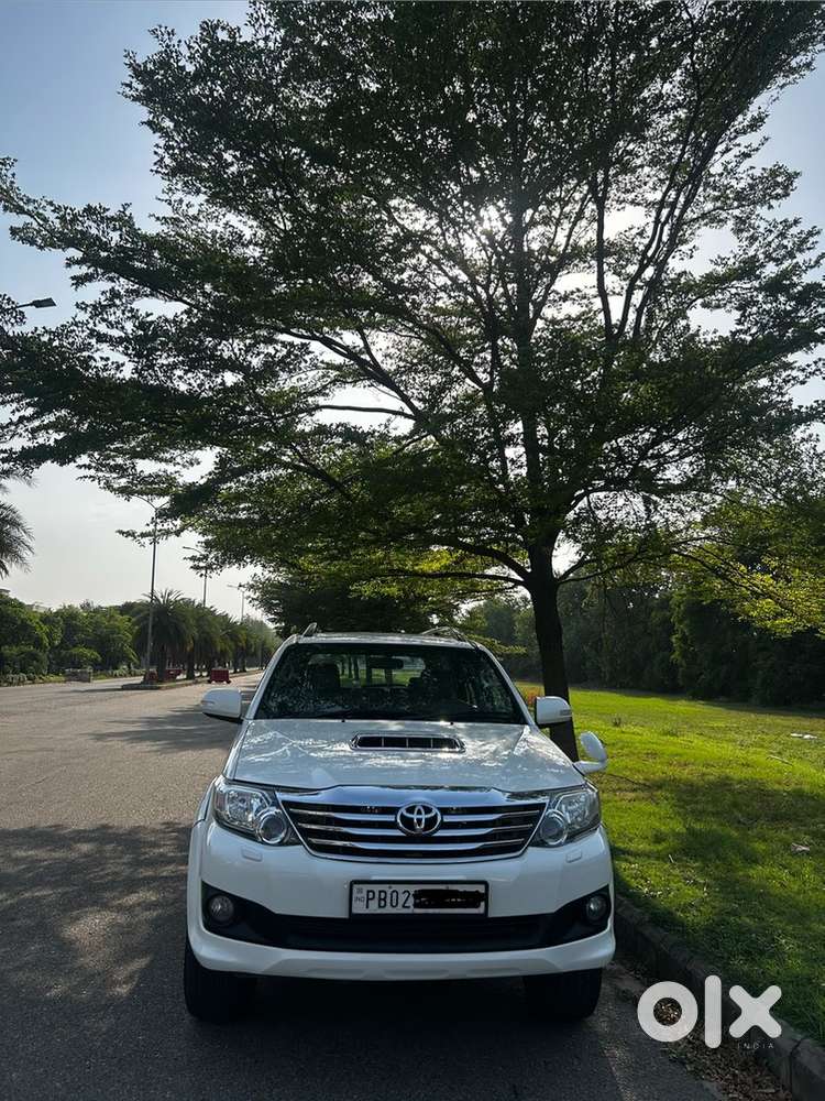 Toyota Fortuner Diesel 2015