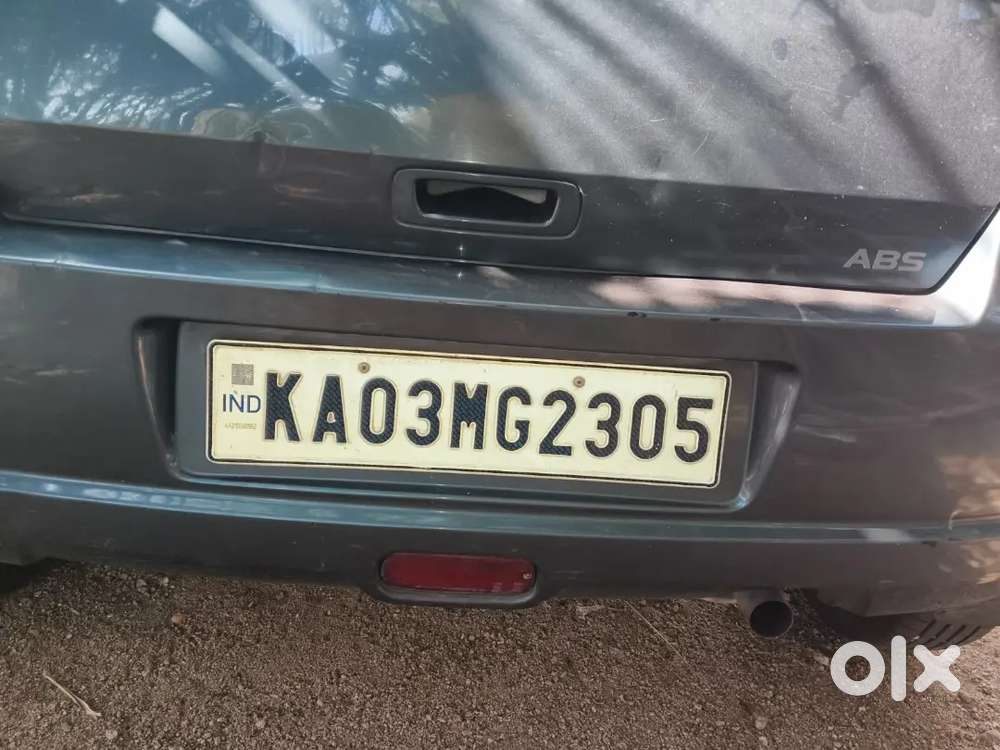 2nd Owner Maruti Swift 2006 Petrol Manual