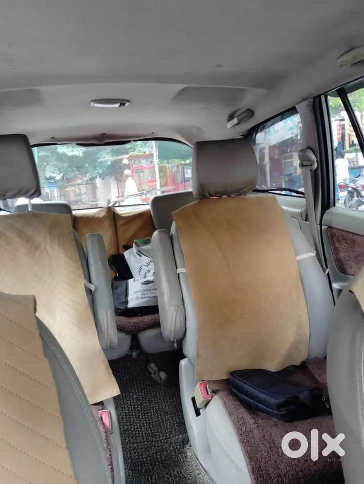 Toyota Innova 2011 Diesel 378000 Km Driven