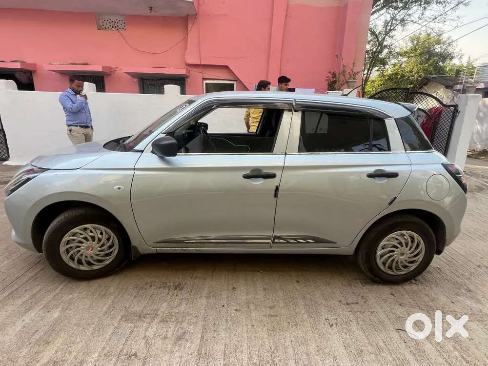 Maruti Suzuki Swift 2025 Petrol 9000 Km Driven