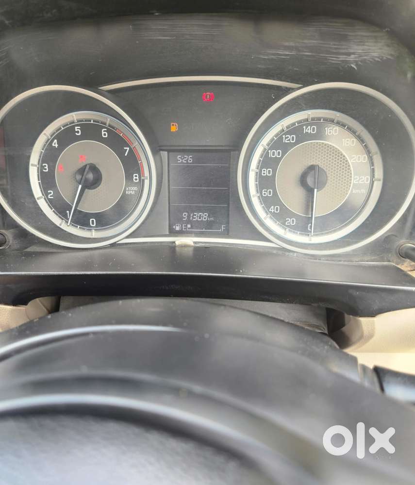 Maruti Suzuki Dzire 1.2 Vxi Cng, 2023, Cng & Hybrids