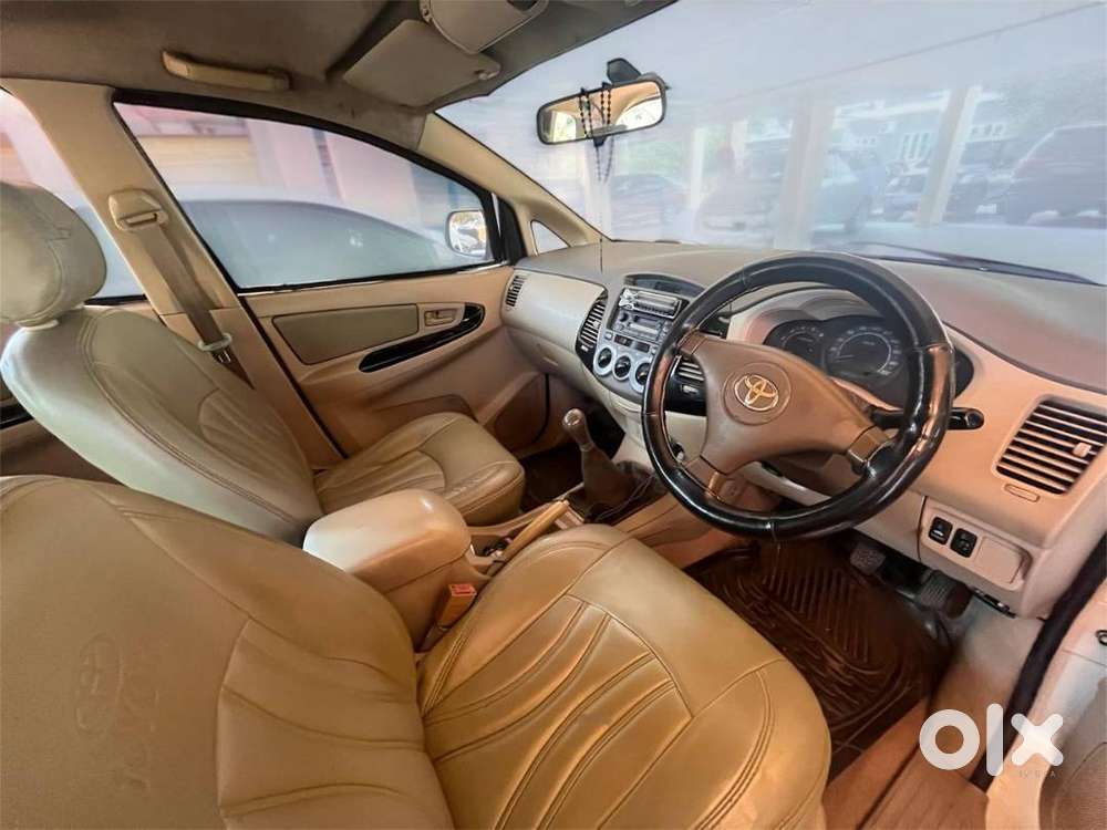 Well-maintained Toyota Innova 2006 For Sale - Excellent Condition!