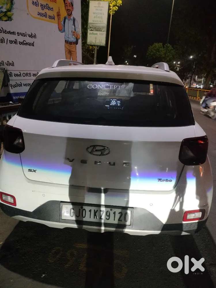 Hyundai Venue 2020 Petrol 36500 Km Driven A One Condition