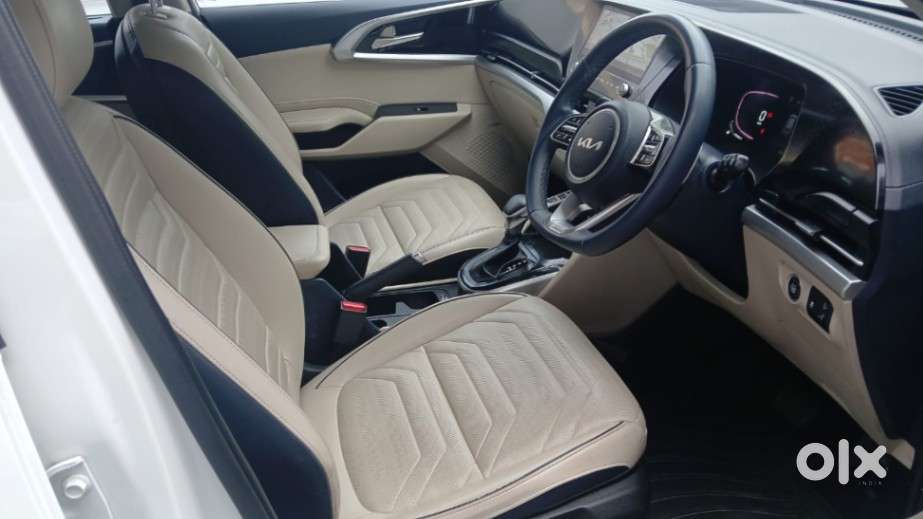 Kia Carens 1.5 Luxury Plus Turbo 6 Str, 2023, Diesel