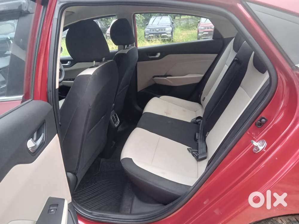 Hyundai Verna [2015-2018] Fluidic 4s 1.6 Vtvt Sx, 2018, Petrol