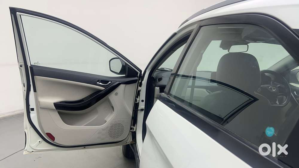 Tata Nexon 1.2 Revotron Xza Plus (o), 2022, Petrol