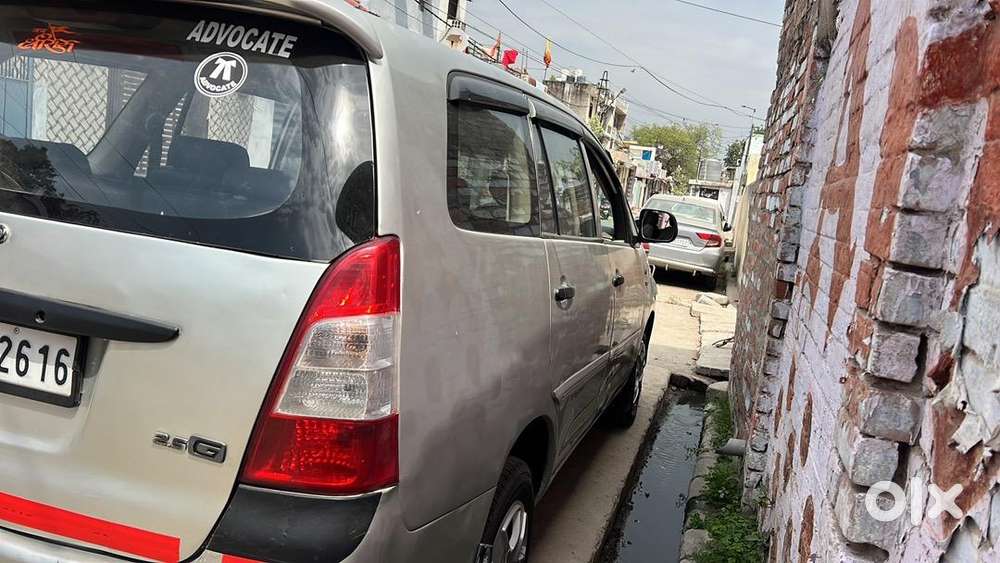 Toyota Innova 2006 Diesel Well Maintained