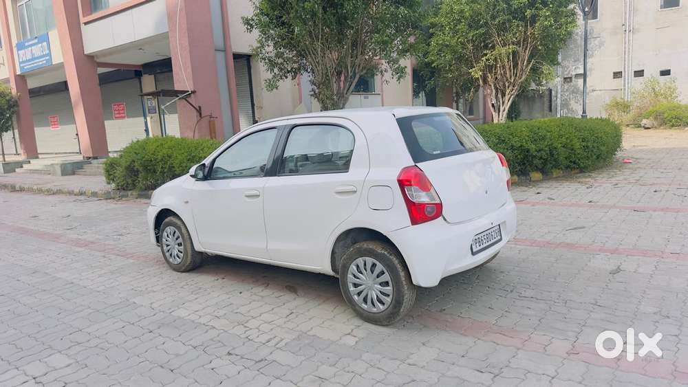 Toyota Etios Liva 2014-2016 Gd, 2016, Diesel