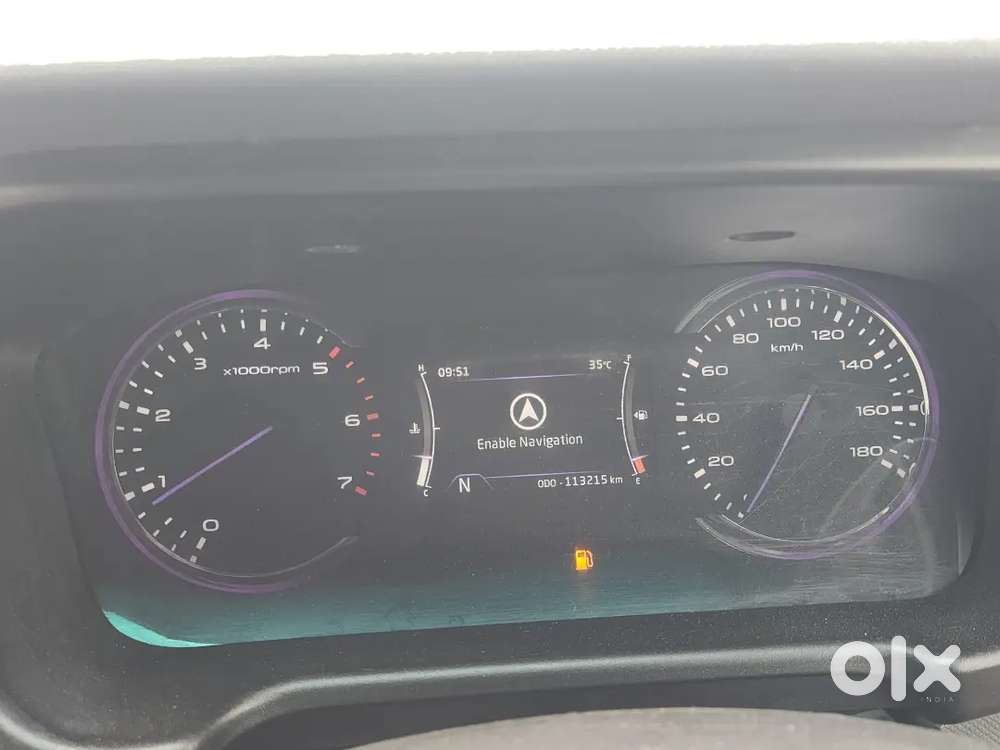 Mahindra Marazzo 2018  M8 Diesel.