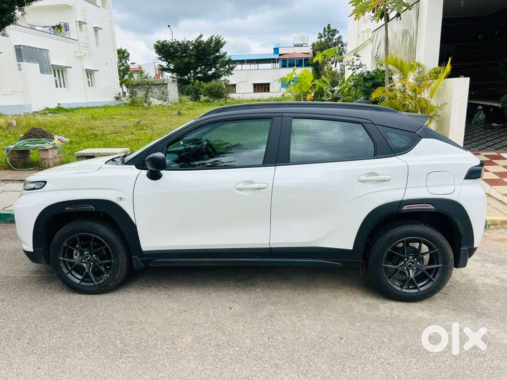 Maruti Suzuki Fronx Petrol 2024