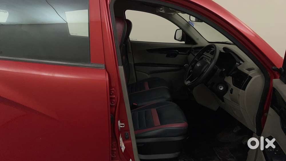 Mahindra Kuv 100 Mfalcon G80 K4, 2016, Petrol