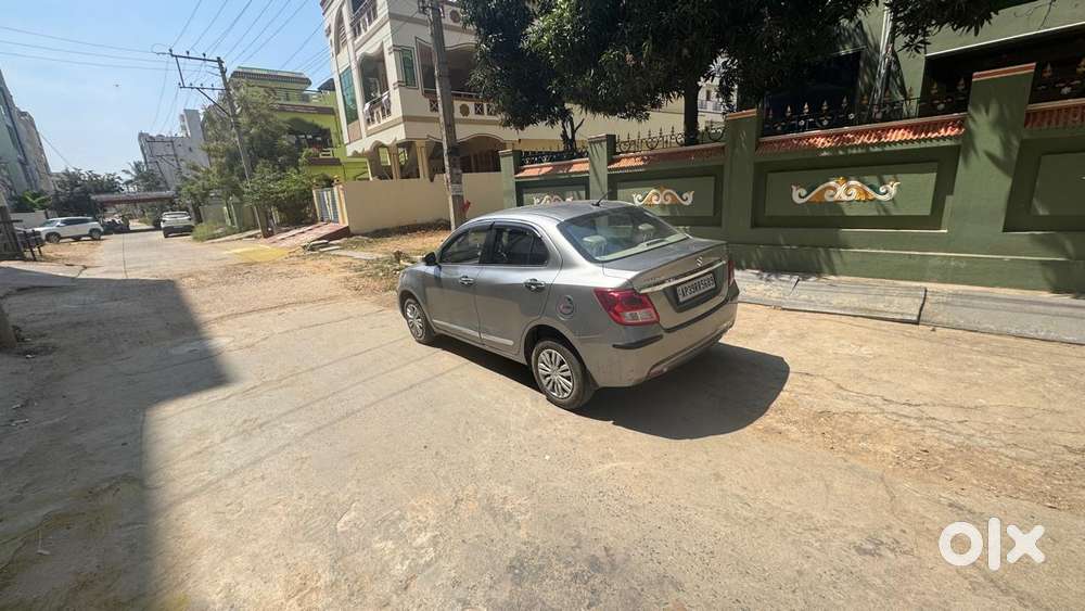 Maruti Suzuki Dzire 1.2 Vxi, 2022, Petrol