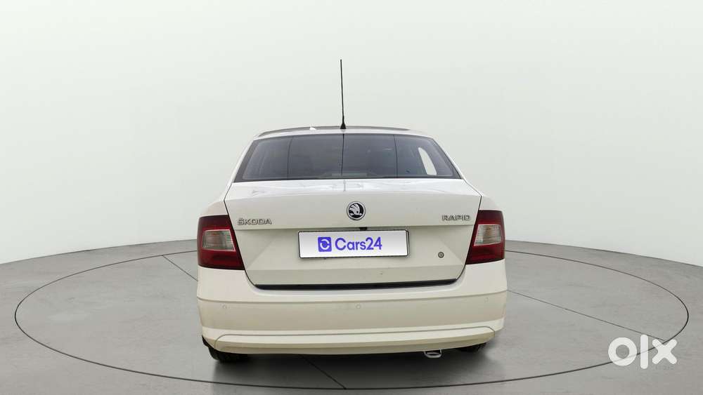 Skoda Rapid 1.0 Ambition Tsi, 2021, Petrol