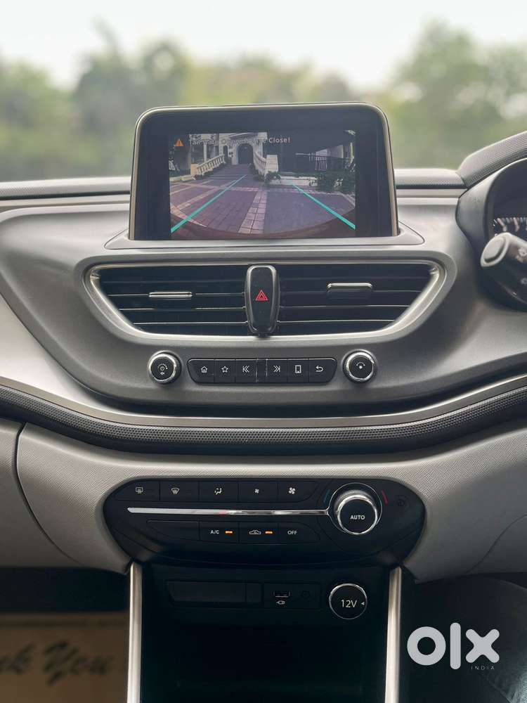 Tata Altroz Xz, 2020, Petrol